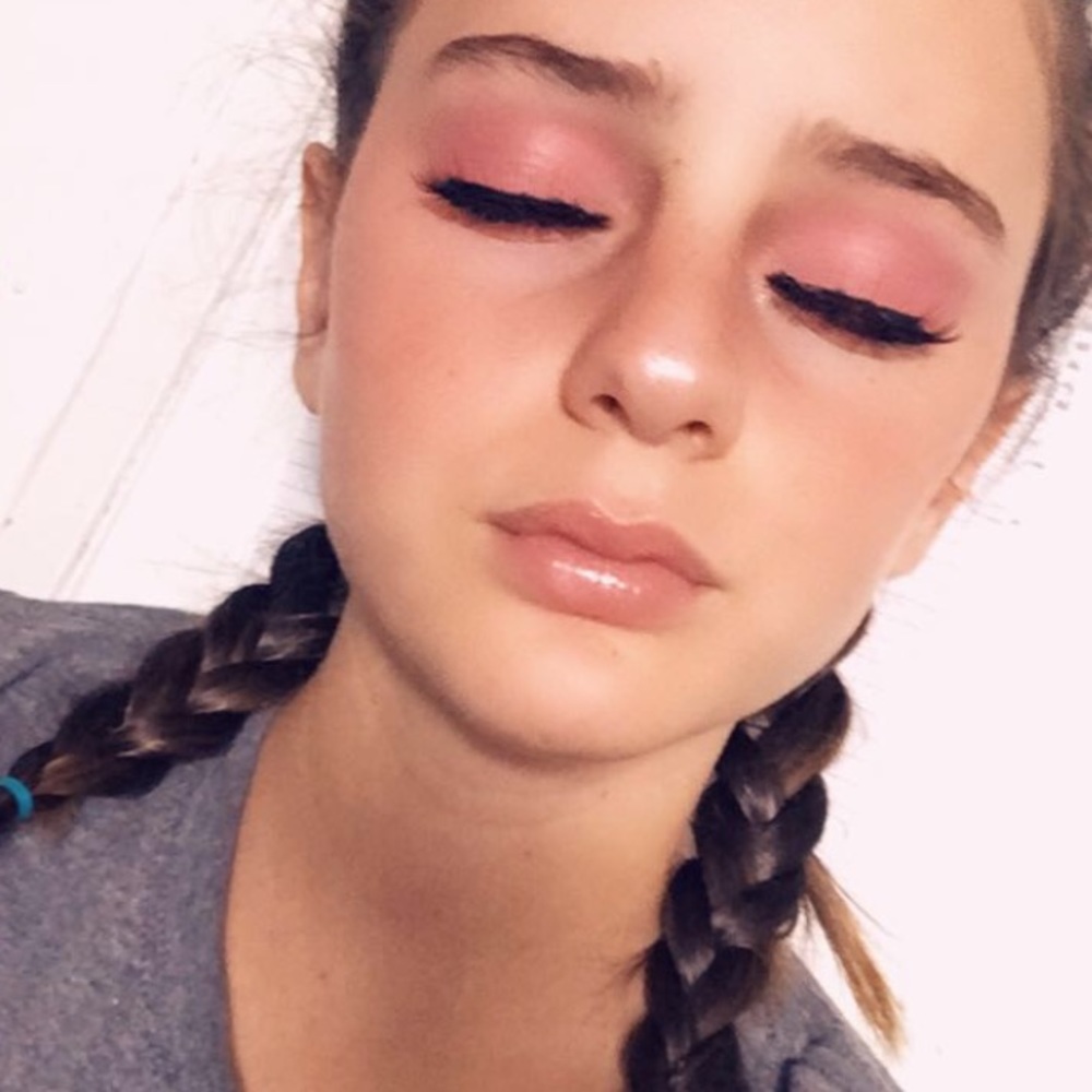 Meet your Posher, Jasmine